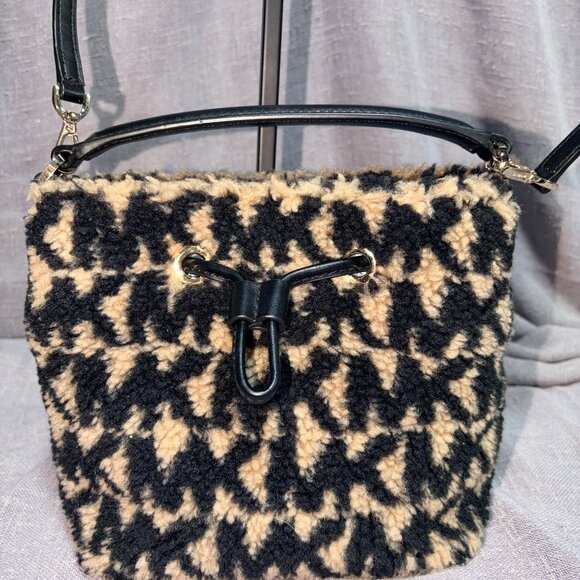 Michael Kors Faux Shearling Bucket Bag - Picture 4 of 10